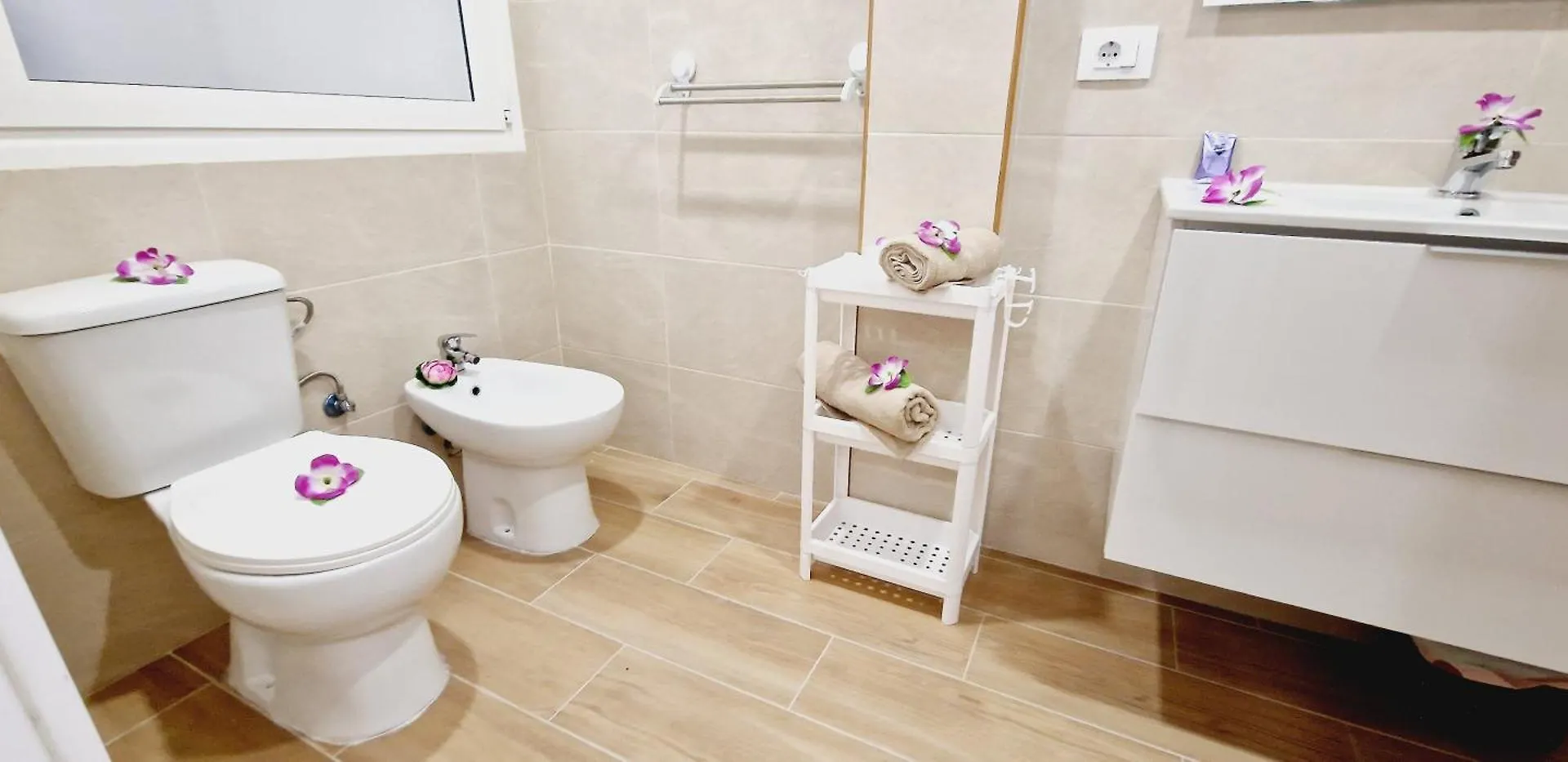 Amazing New Apartment With 4 Bedroom In Las Vistas Guincho  0*, Guincho (Tenerife)